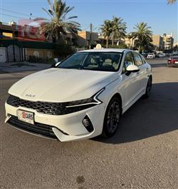 كيا K5